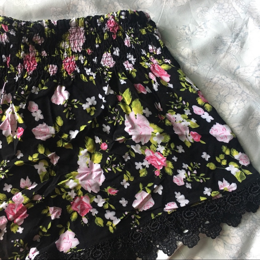 black floral lace shorts